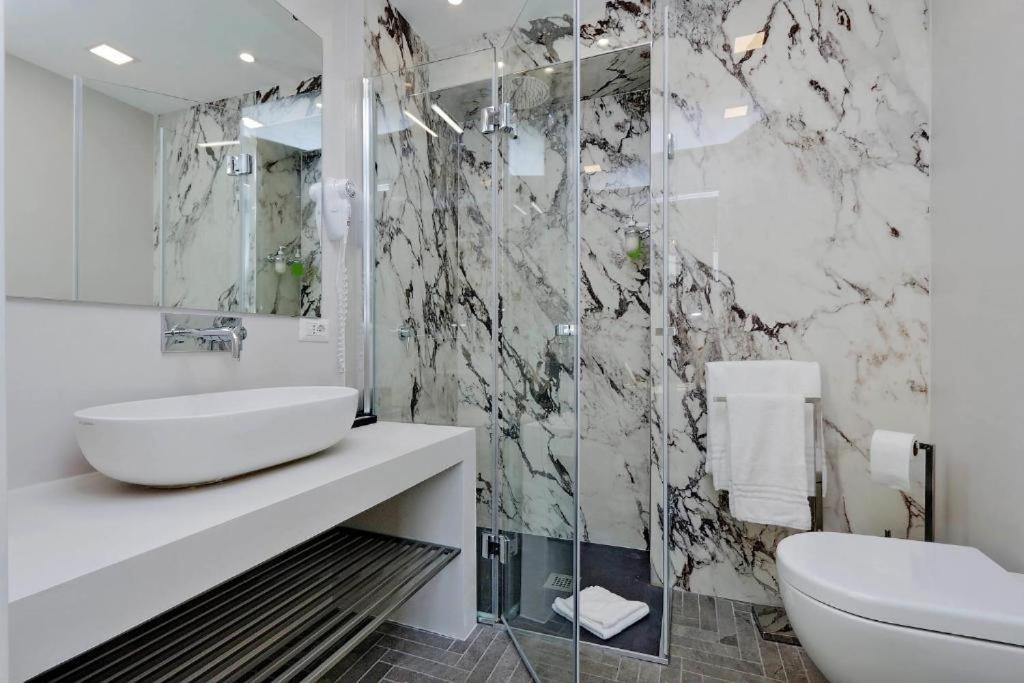 רומא Boutique Suites Della Croce מראה חיצוני תמונה